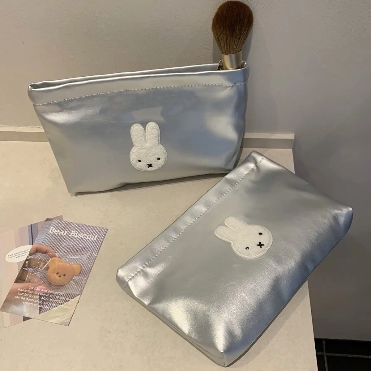 Kreskówkowa kosmetyczka Miffy, – Makeup Organizer recenzja i cena