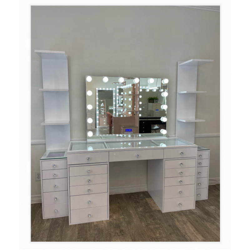 Toaletka z lustrem LED - styl  – Beauty Makeup Usa recenzja i cena