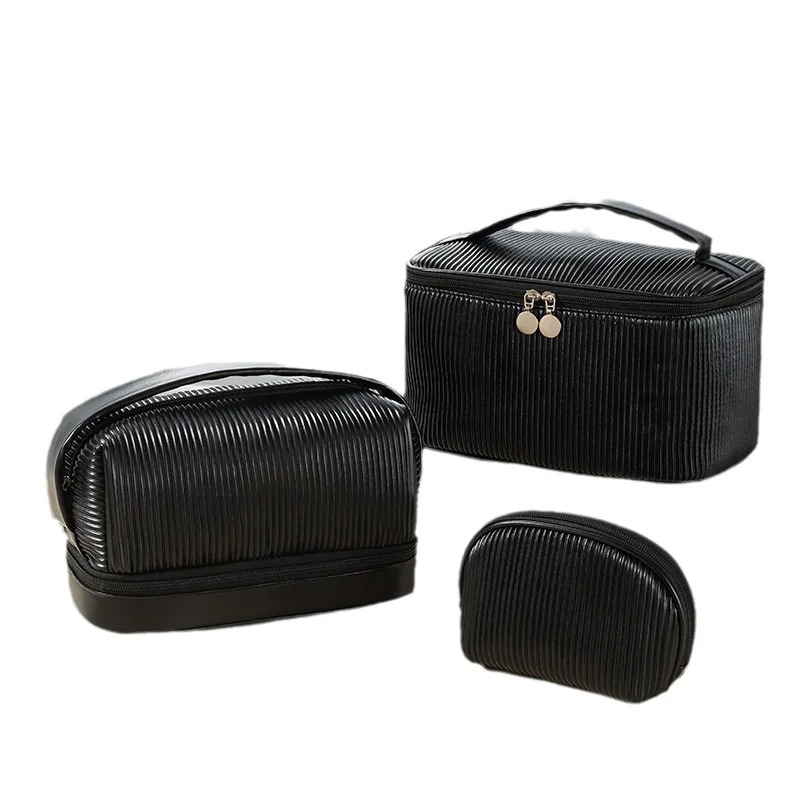 Urocza kosmetyczka z ekoskóry  – Makeup Organizer recenzja i cena