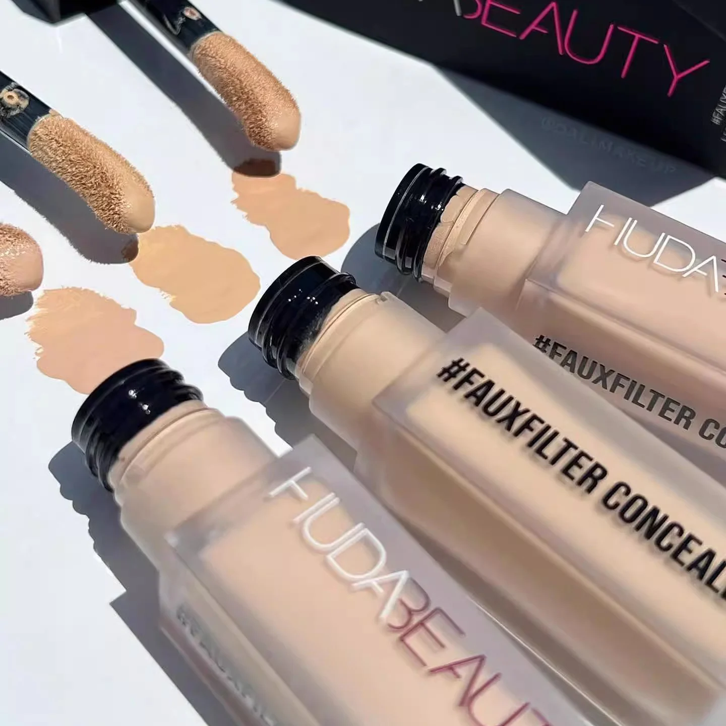 HUDA BEAUTY Faux Filter Lumino – Beauty Makeup Filter recenzja i cena
